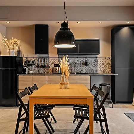Ultra Cozy - Uniri & Old Town Apartament